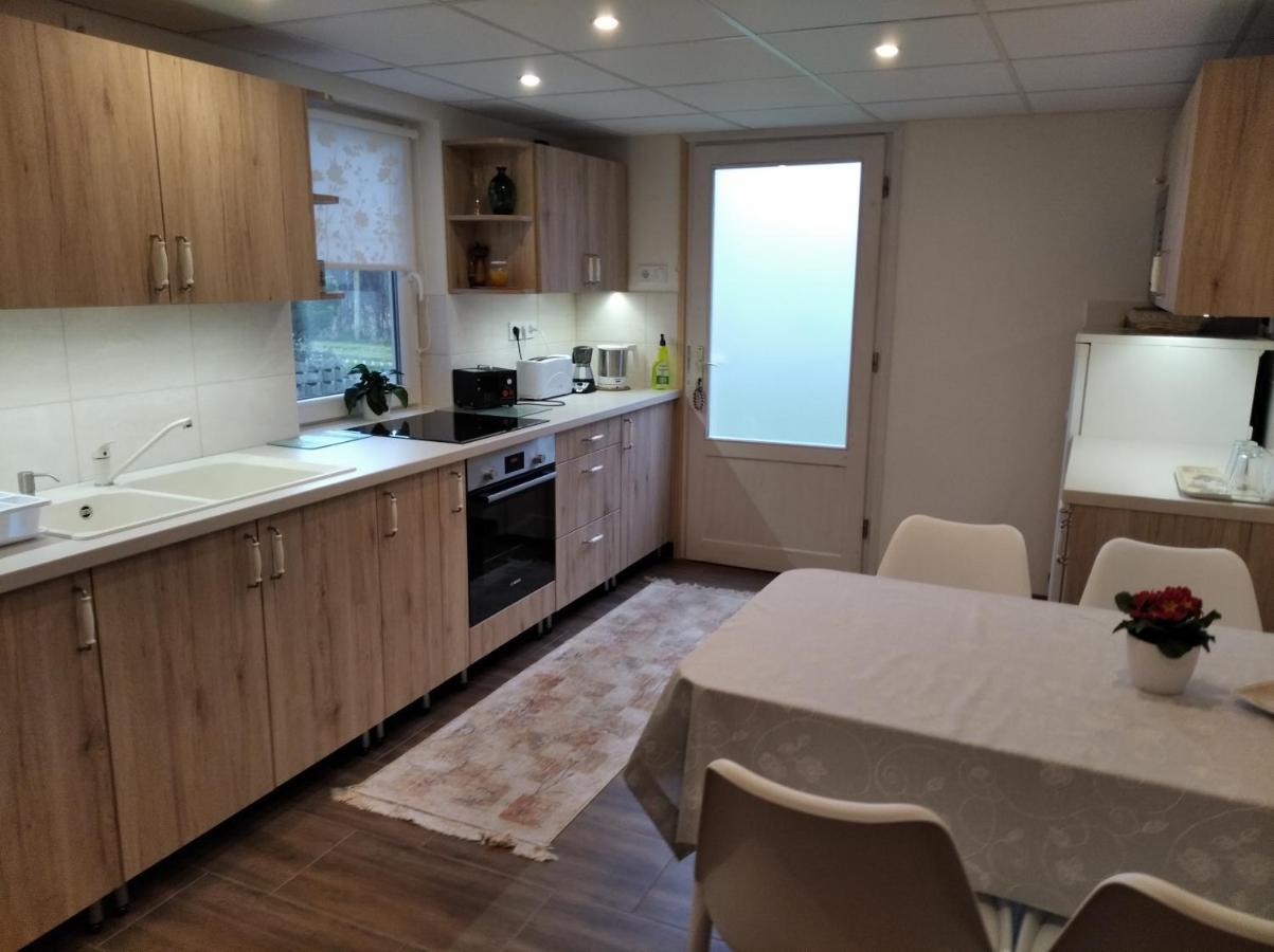 Golya Vendeghaz Apartment Tiszaug