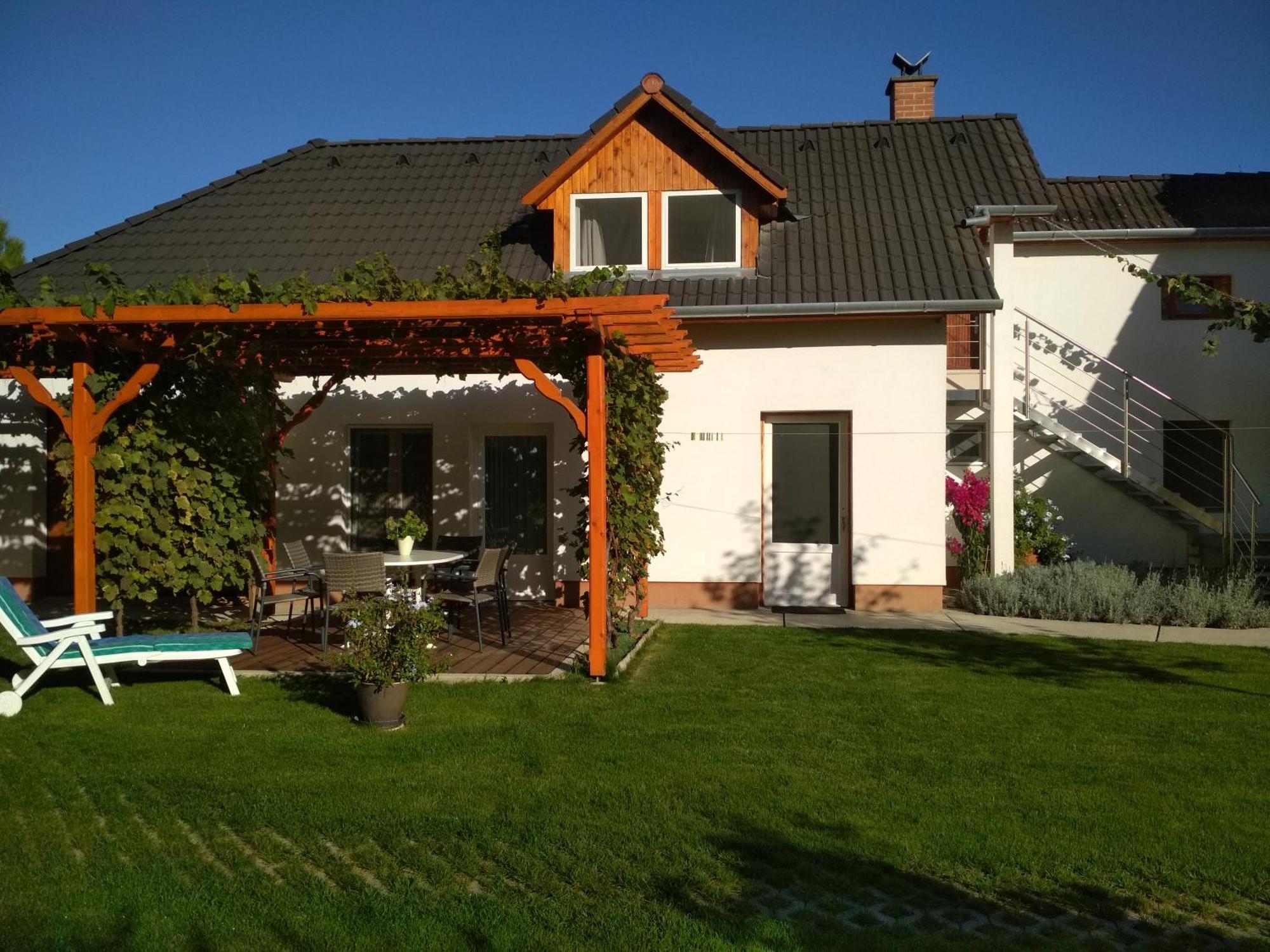 Golya Vendeghaz Apartment Tiszaug